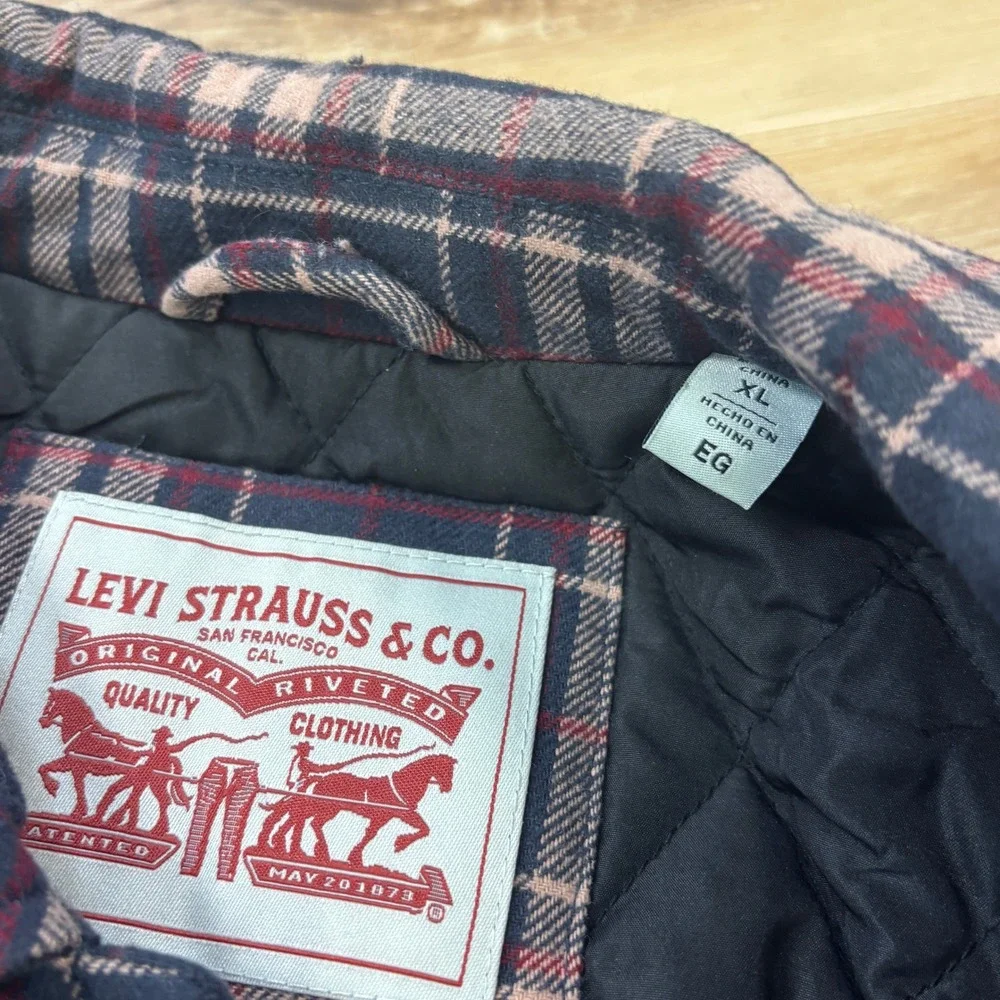 Levi's Shirt Jacket Mens XL Plaid Cotton Quilted Lining Workwear Navy Heritage - Picture 8 of 9